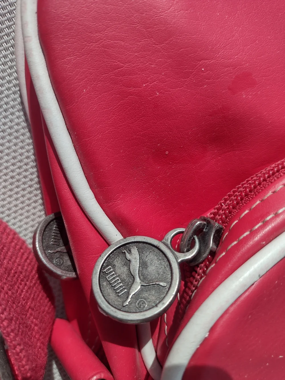 Puma Red Crossbody Bag for Men. 80's Vintage